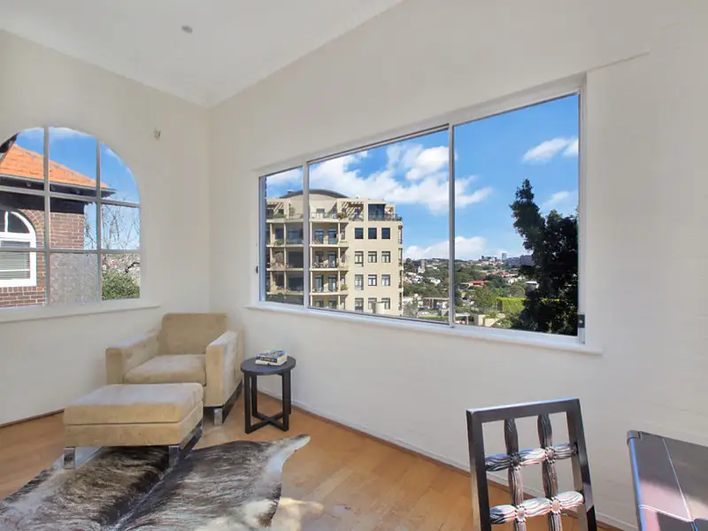 5/19 Darling Point Road, Darling Point Sold by Bradfield Badgerfox - image 1