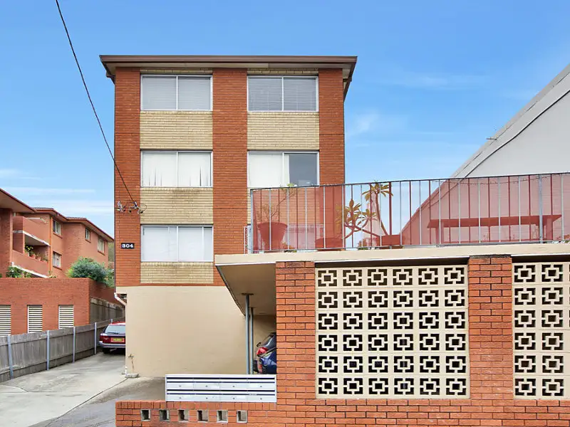 304 Clovelly Road, Clovelly Sold by Bradfield Badgerfox - image 1