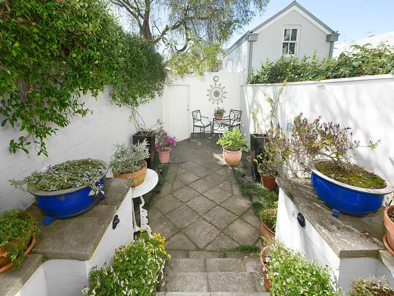 156 Paddington Street, Paddington Sold by Bradfield Badgerfox - image 1