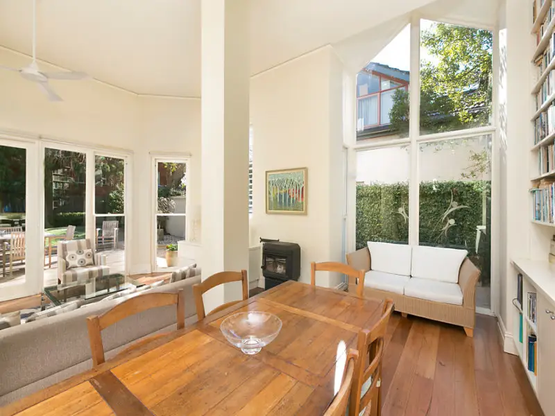 28 Evans Street, Bronte Sold by Bradfield Badgerfox - image 1
