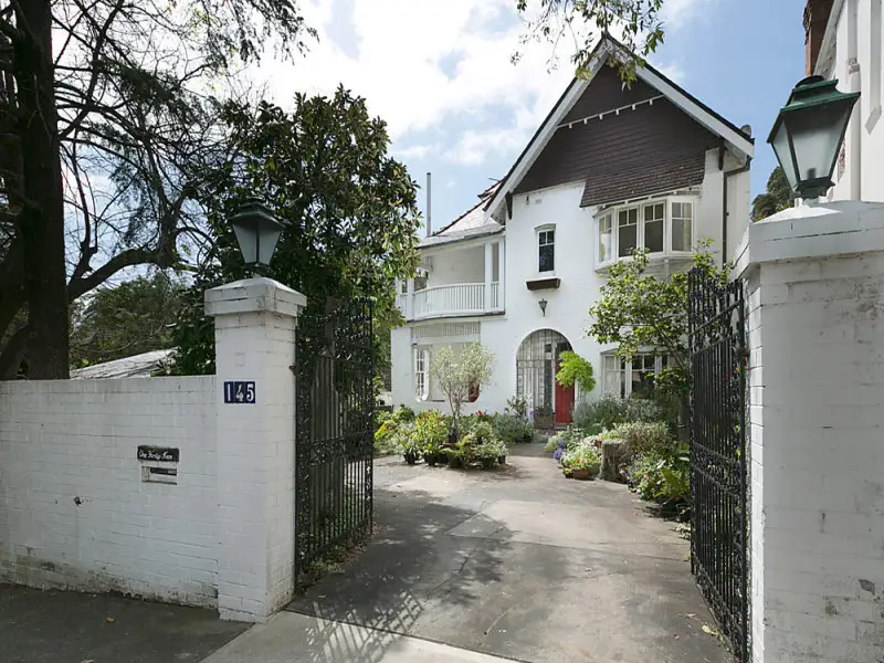 145 Darling Point Road, Darling Point Sold by Bradfield Badgerfox - image 1