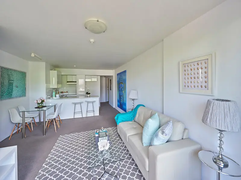 46/103 Victoria Street, Potts Point Sold by Bradfield Badgerfox - image 1