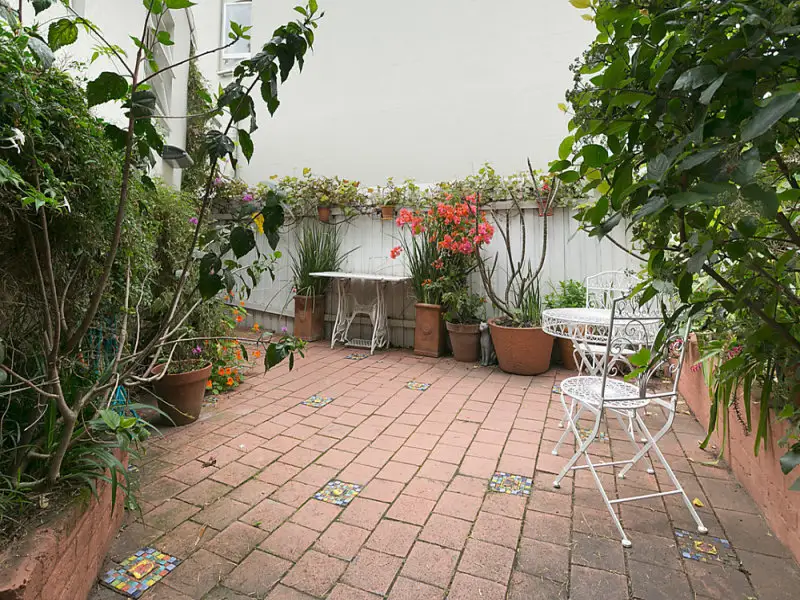 16 Trelawney Street, Woollahra Sold by Bradfield Badgerfox - image 1