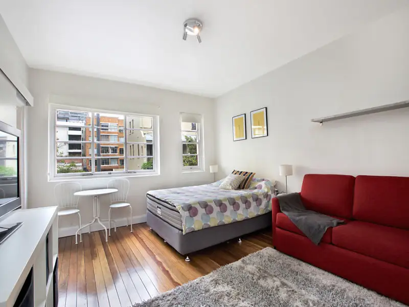 14/4 McDonald Street, Potts Point Sold by Bradfield Badgerfox - image 1