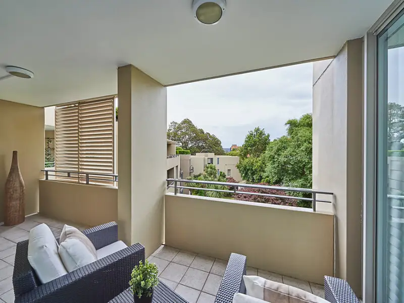 44/51 William Street, Double Bay Sold by Bradfield Badgerfox - image 1