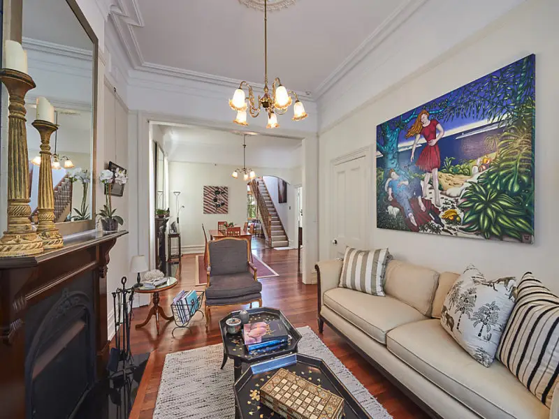 30 Bon Accord Avenue, Bondi Junction Sold by Bradfield Badgerfox - image 1