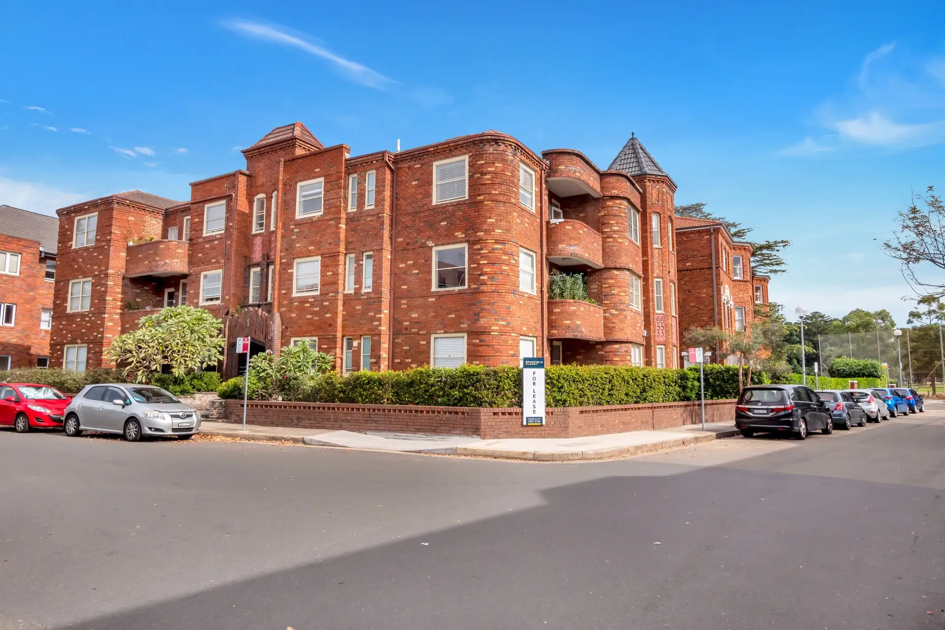 8/1 Manion Avenue, Rose Bay Sold by Bradfield Badgerfox - image 1