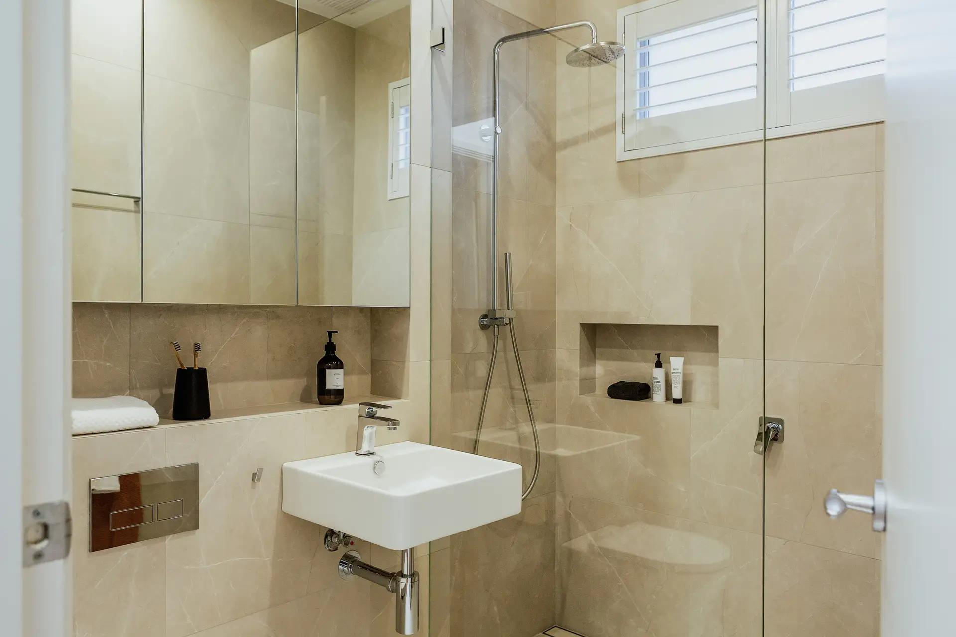 3 Lennox Street, Bellevue Hill Sold by Bradfield Badgerfox - image 1