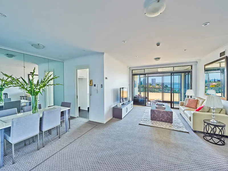1001/170 Ocean Street, Edgecliff Sold by Bradfield Badgerfox - image 1
