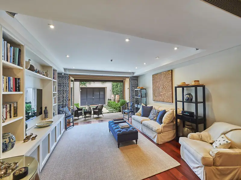 14 Wallis Street, Woollahra Sold by Bradfield Badgerfox - image 1