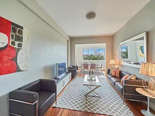 29/22 Roslyn Gardens, Rushcutters Bay Sold by Bradfield Badgerfox
