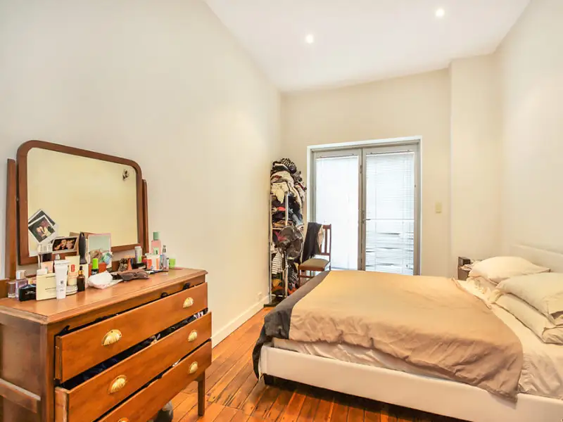 138 Regent Street, Redfern Sold by Bradfield Badgerfox - image 1