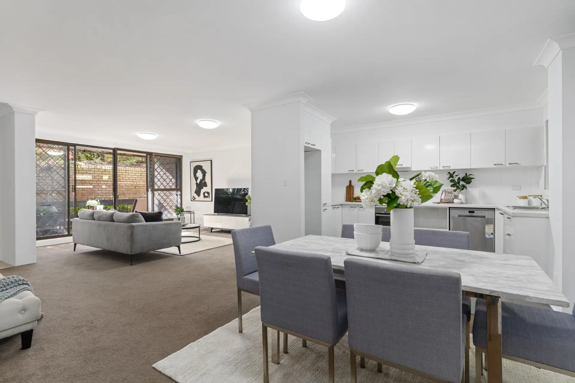 2/127 Cook Road, Centennial Park Sold by Bradfield Badgerfox - image 1