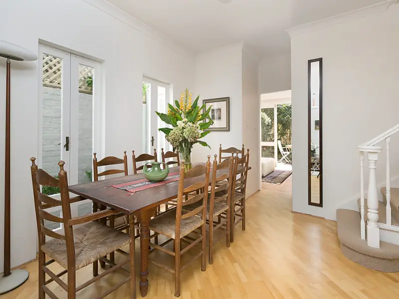 37 Cameron Street, Edgecliff Sold by Bradfield Badgerfox - image 1
