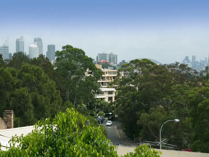 37 Cameron Street, Edgecliff Sold by Bradfield Badgerfox - image 1