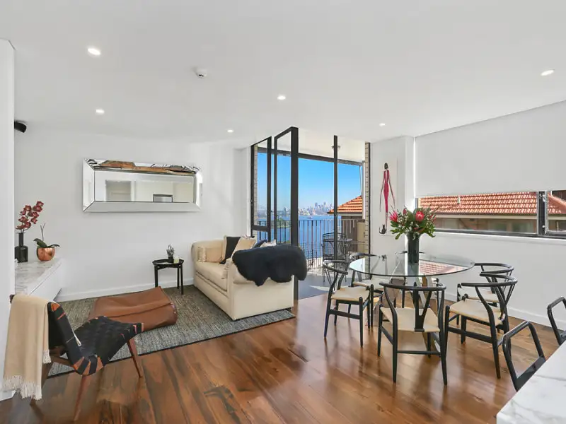 8/55 Wolseley Road, Point Piper Sold by Bradfield Badgerfox - image 1