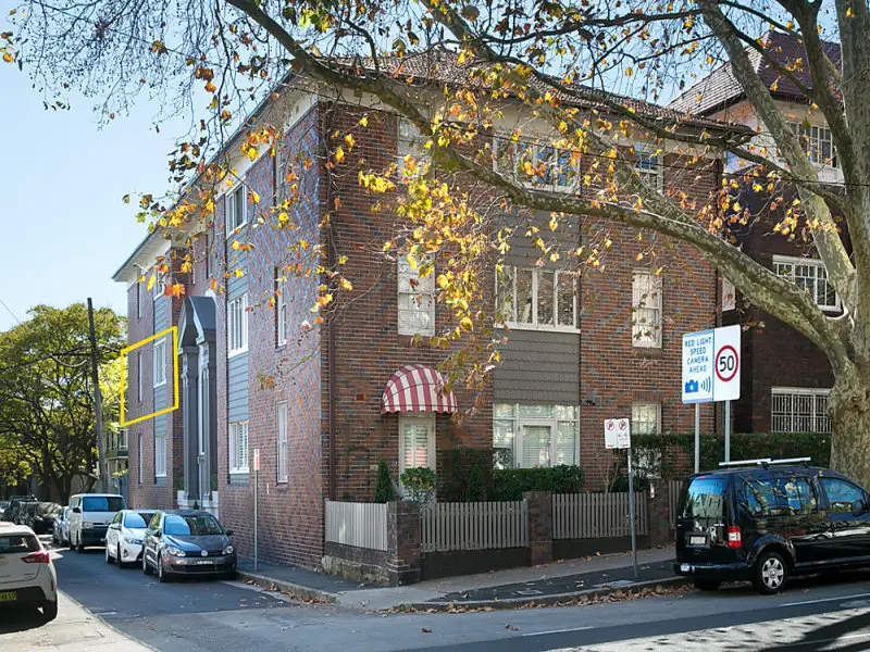 8/164 Queen Street, Woollahra Sold by Bradfield Badgerfox - image 1