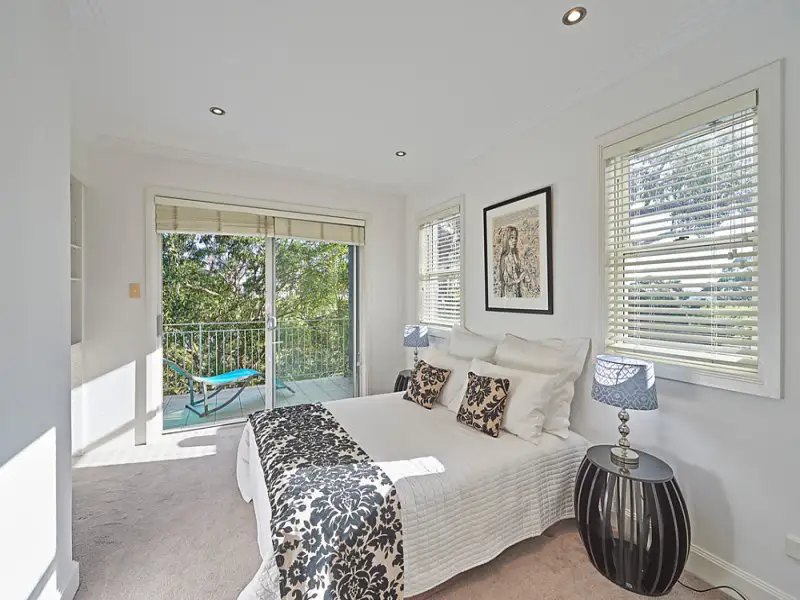 2/30 Bellevue Road, Bellevue Hill Sold by Bradfield Badgerfox - image 1