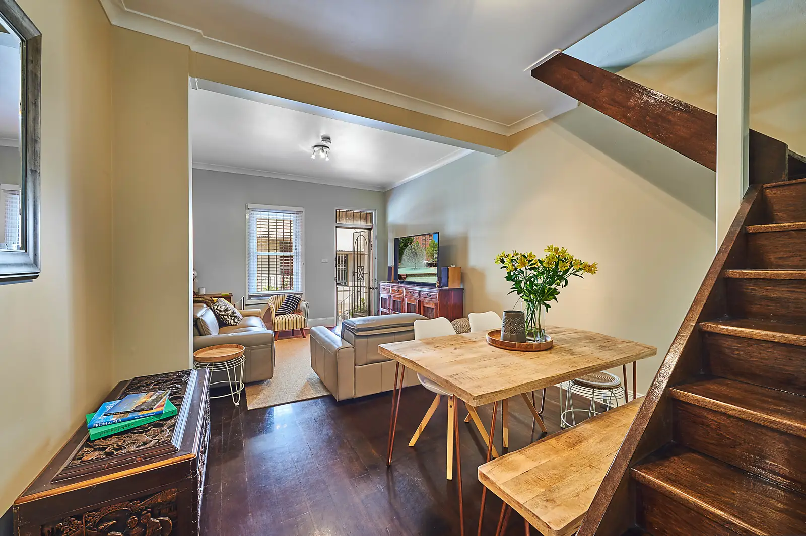 3 Rowena Place, Potts Point Sold by Bradfield Badgerfox - image 1