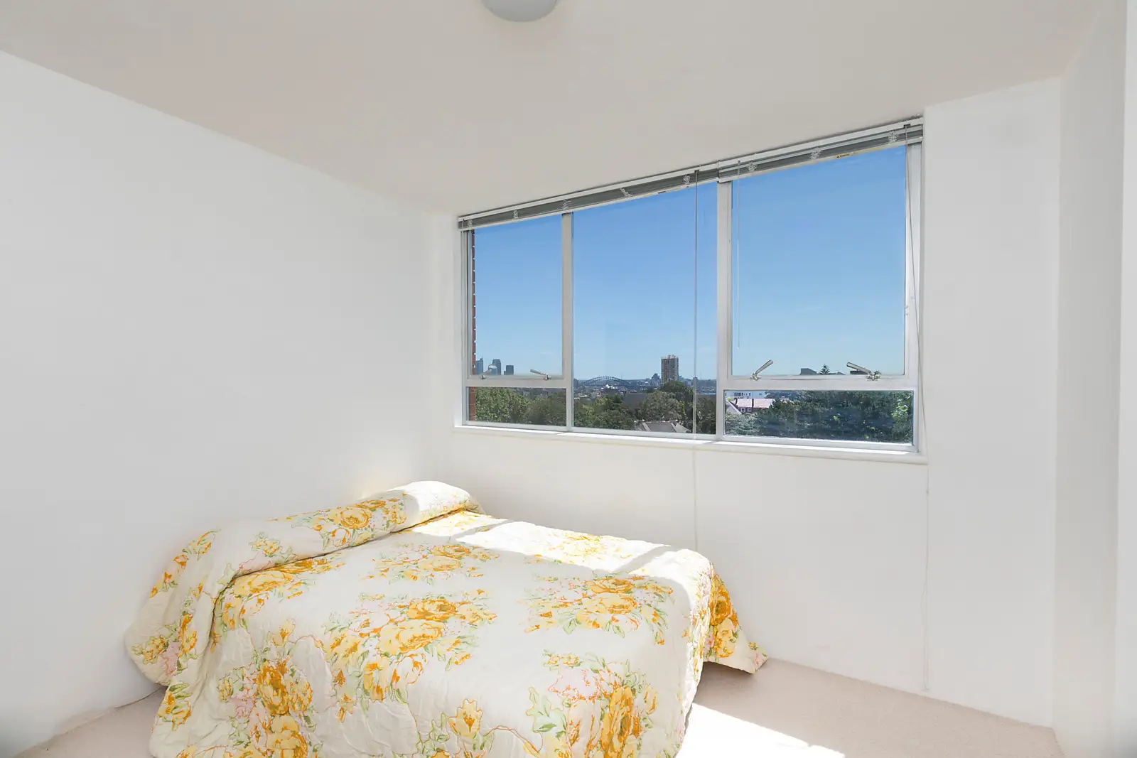 31/8-14 Fullerton Street, Woollahra Sold by Bradfield Badgerfox - image 1