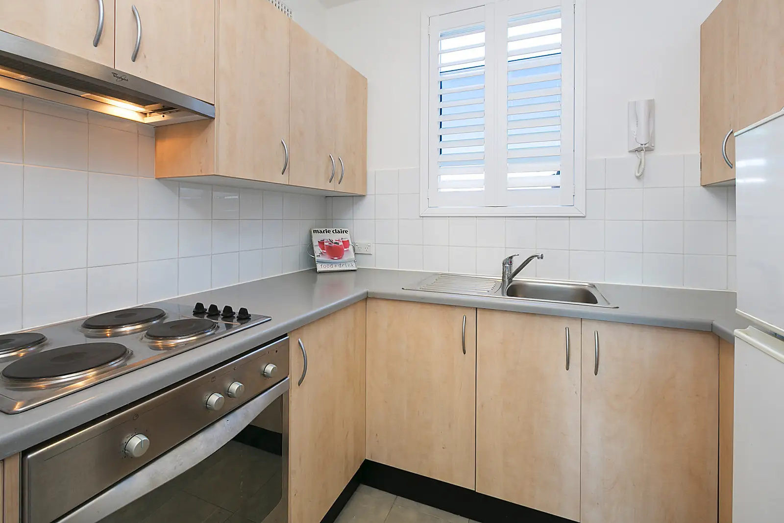 8/4 South Street, Edgecliff Sold by Bradfield Badgerfox - image 1
