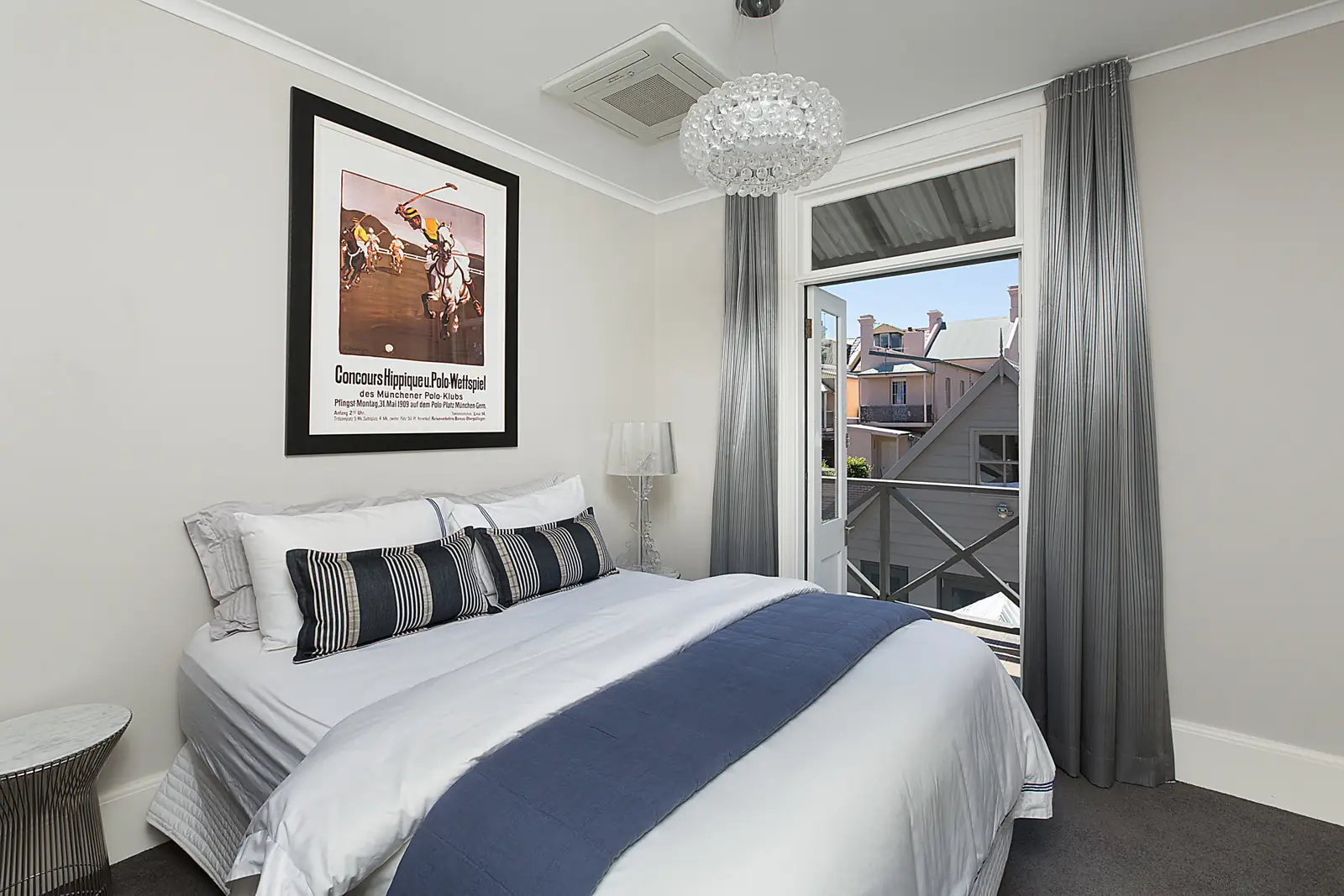 32 Heeley Street, Paddington Sold by Bradfield Badgerfox - image 1