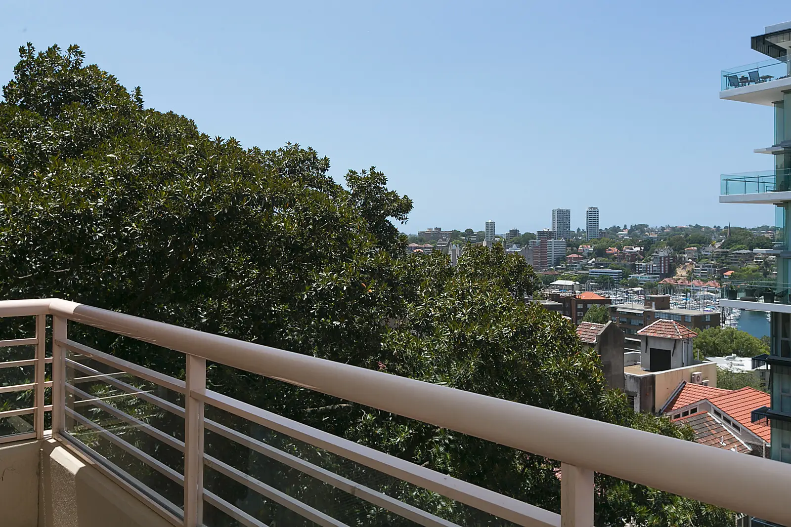 702/2-6 Birtley Place, Elizabeth Bay Sold by Bradfield Badgerfox - image 1