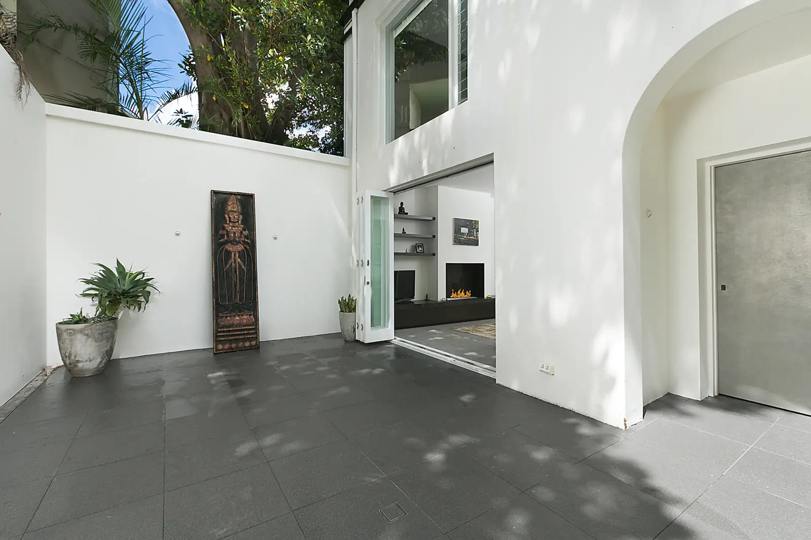 6/89 Ocean Street, Woollahra Sold by Bradfield Badgerfox - image 1
