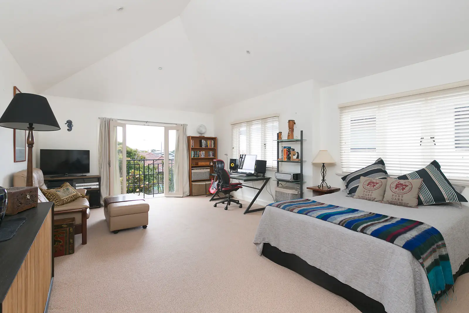 14 Avoca Street, Bondi Sold by Bradfield Badgerfox - image 1