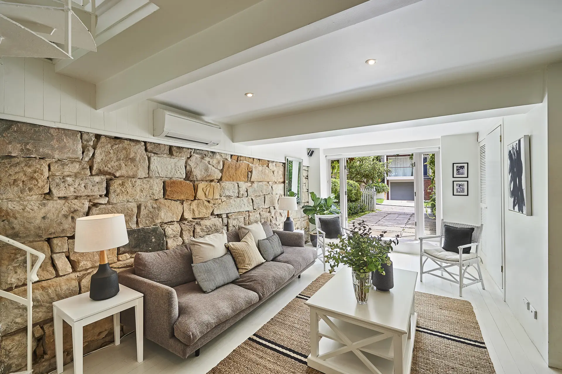 8B Bellevue Gardens, Bellevue Hill Sold by Bradfield Badgerfox - image 1