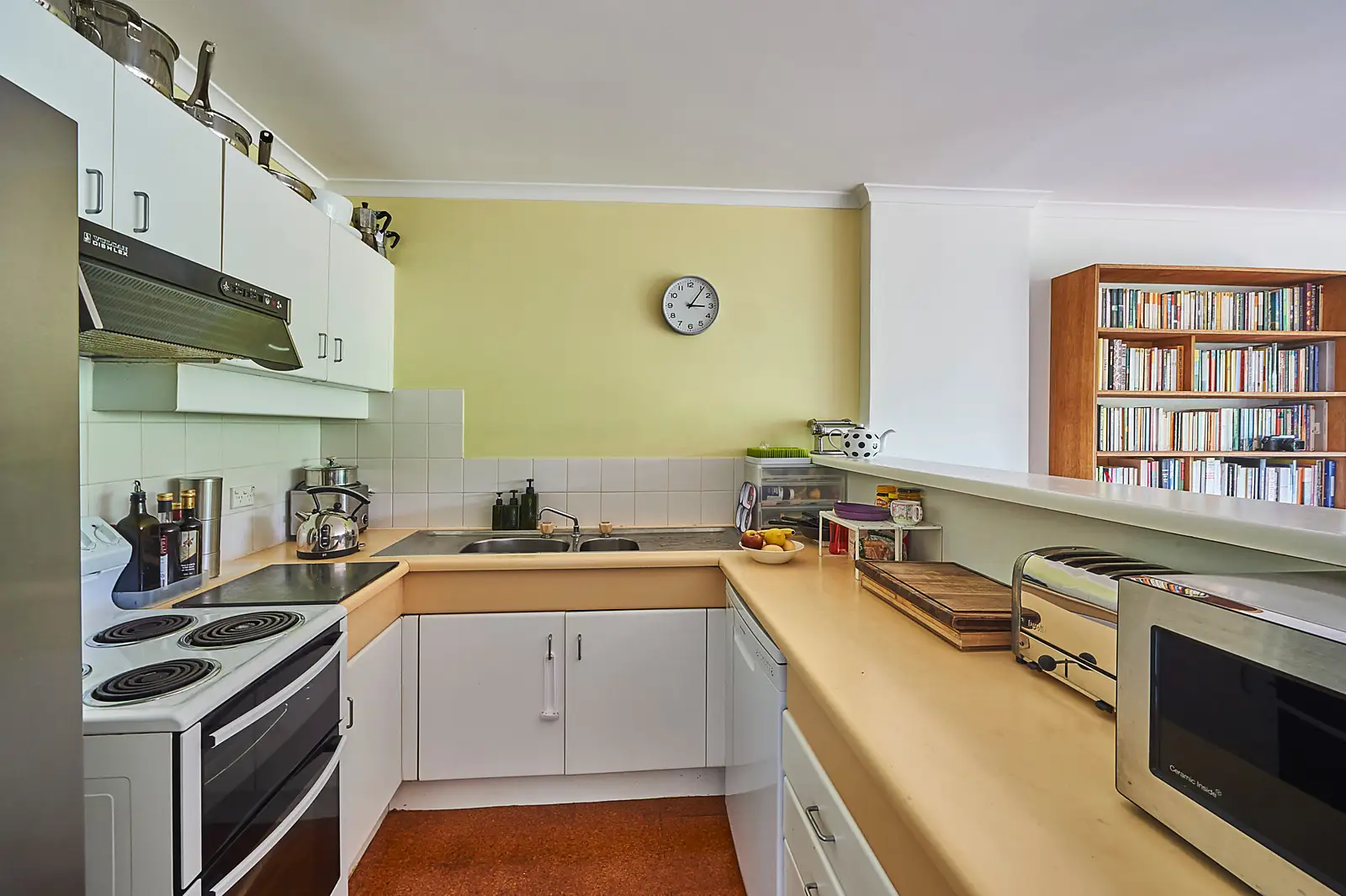 33/110 Cascade Street, Paddington Sold by Bradfield Badgerfox - image 1