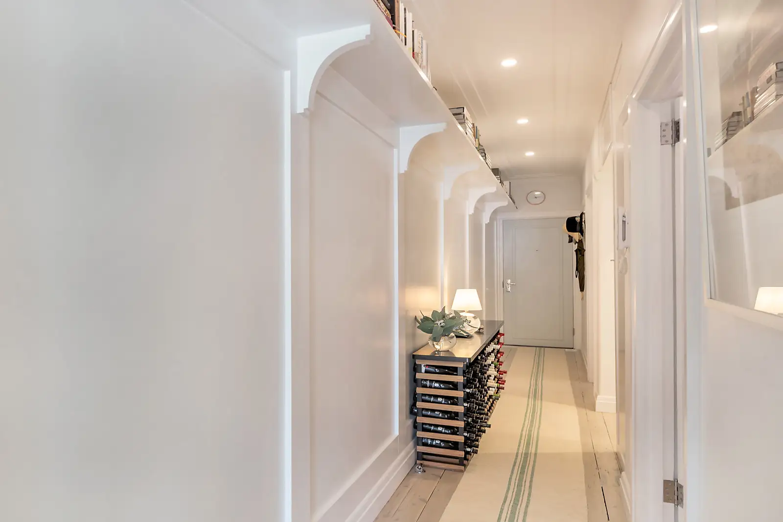 1/180 Glenmore Road, Paddington Sold by Bradfield Badgerfox - image 1