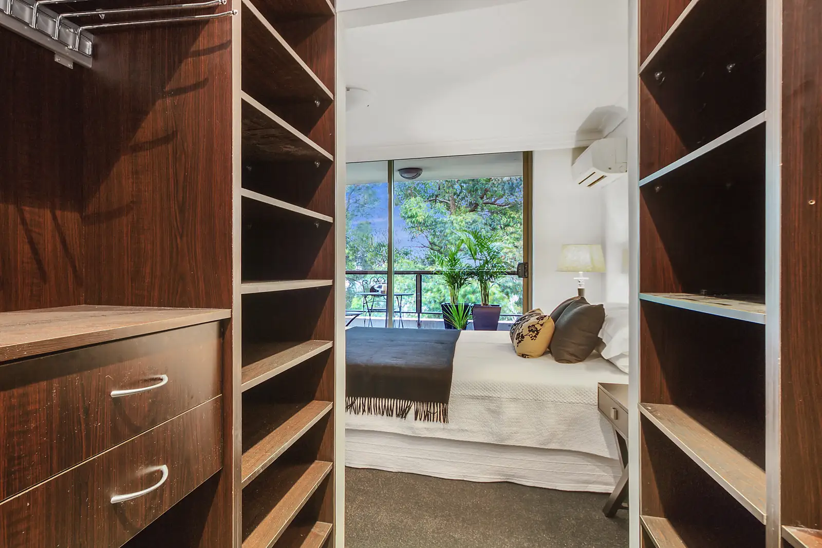 25/33 Waratah Street, Rushcutters Bay Sold by Bradfield Badgerfox - image 1