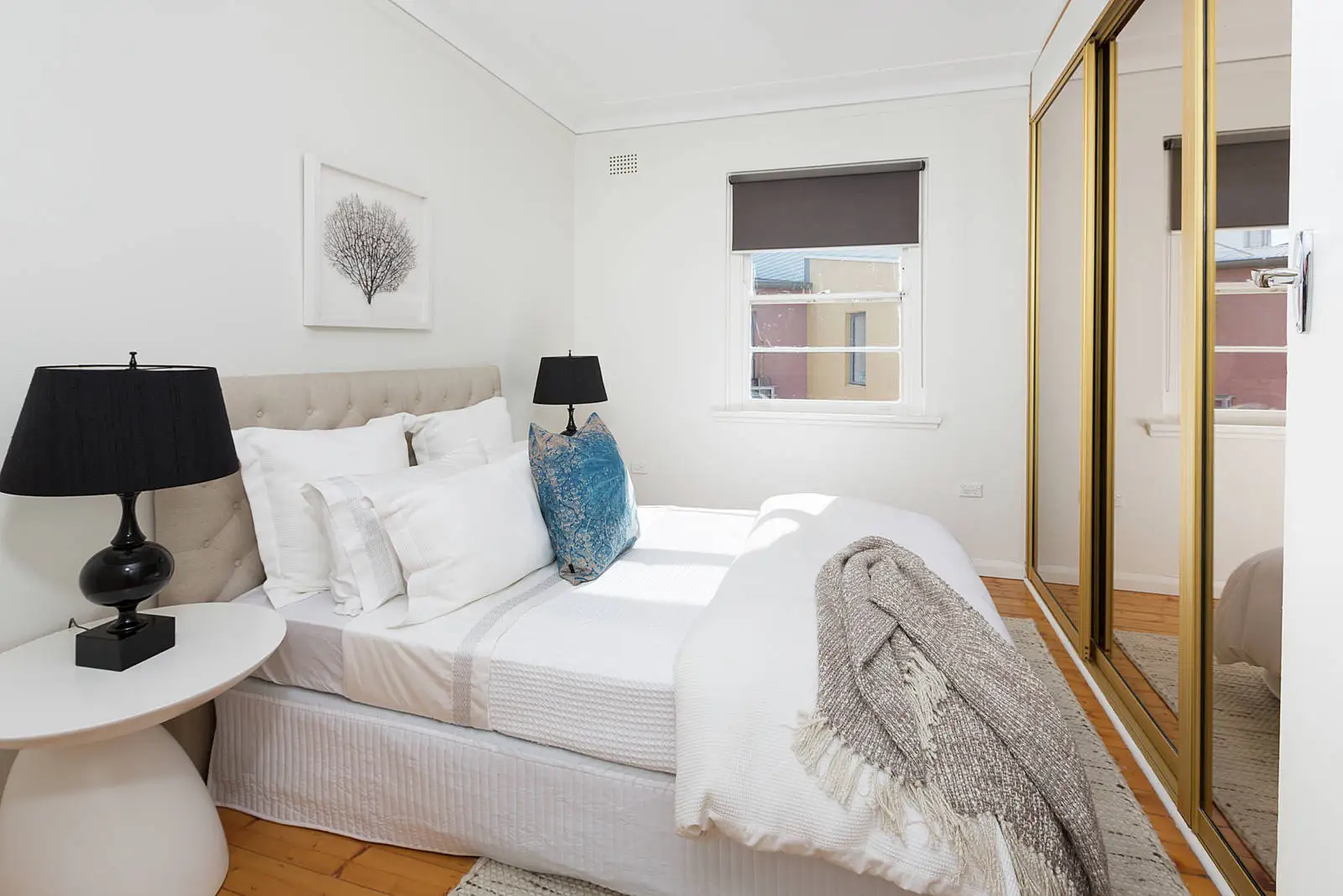 6/2 Young Street, Vaucluse Sold by Bradfield Badgerfox - image 1