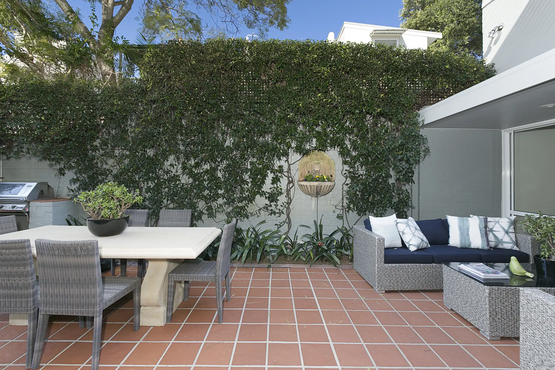 2A Herbert Road, Edgecliff Sold by Bradfield Badgerfox - image 1