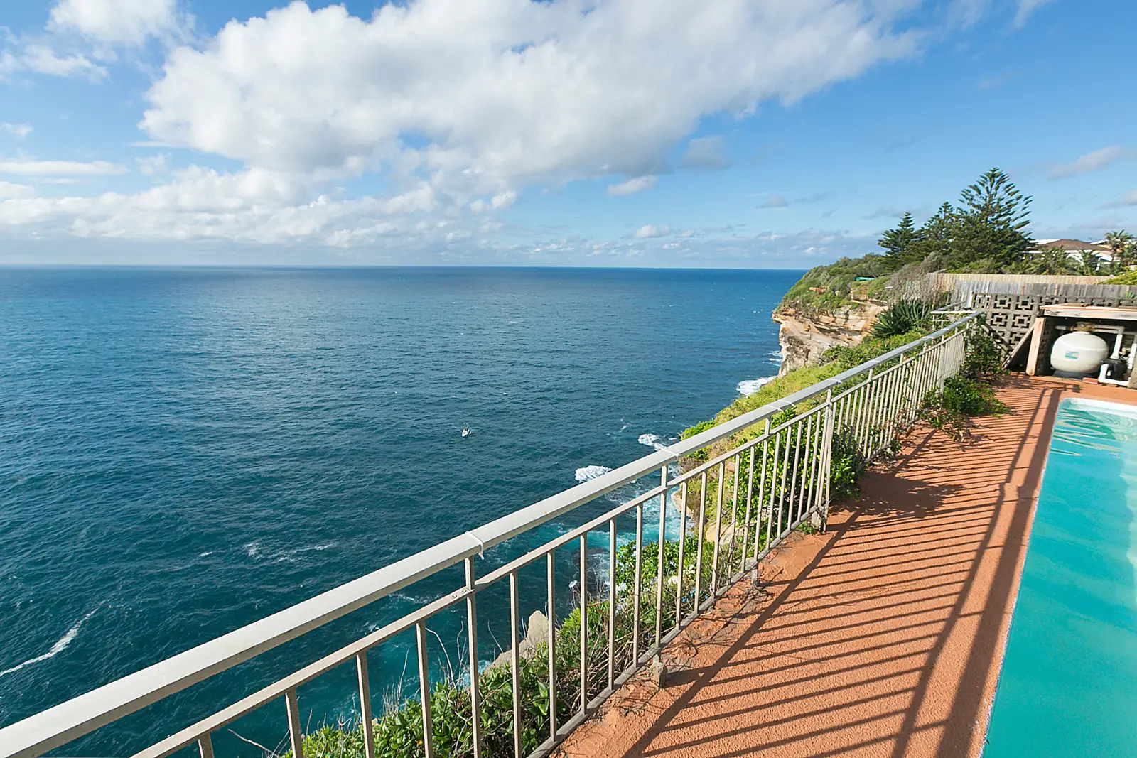 20 Wentworth Street, Dover Heights Sold by Bradfield Badgerfox - image 1