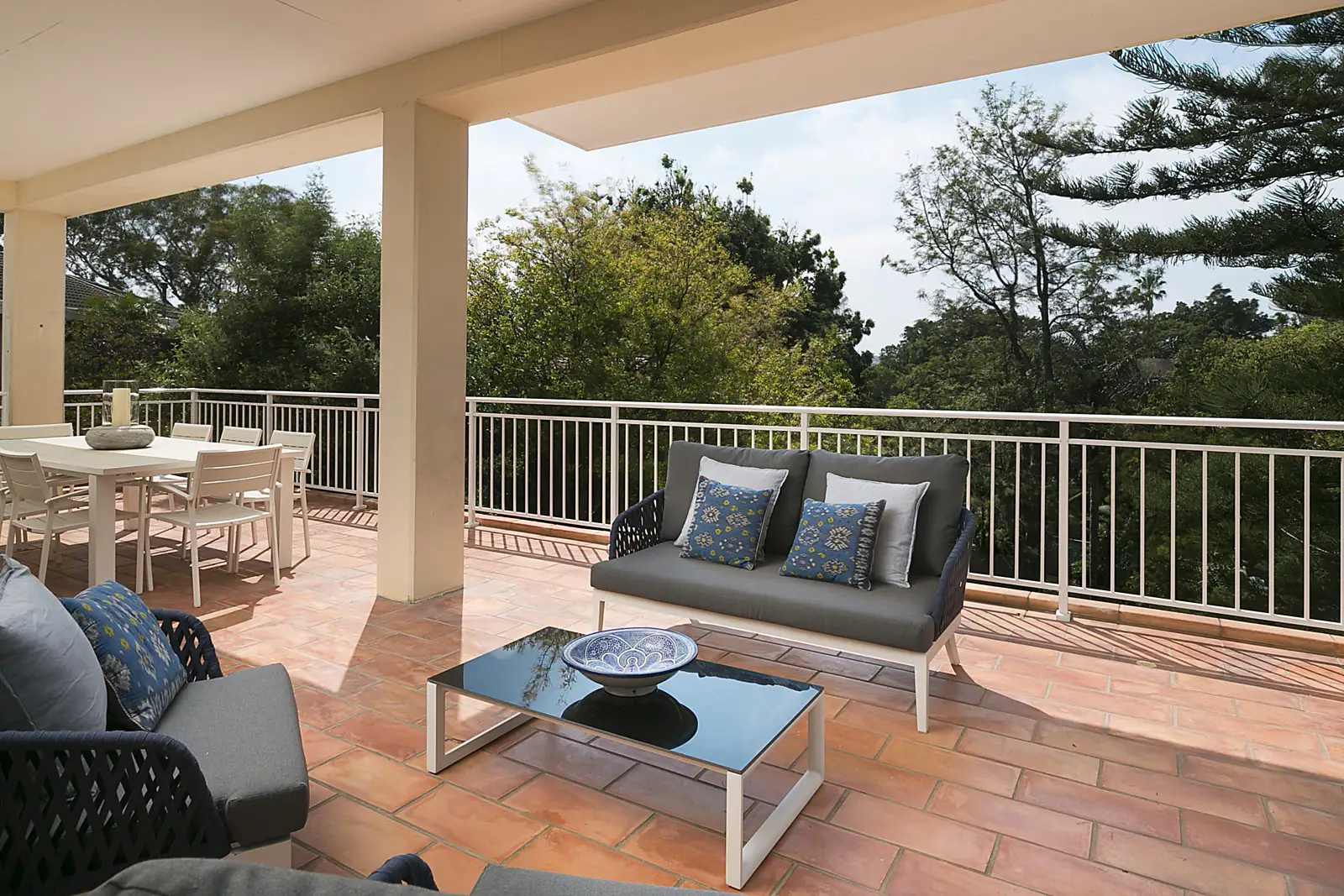 4/74 Drumalbyn Road, Bellevue Hill Sold by Bradfield Badgerfox - image 1