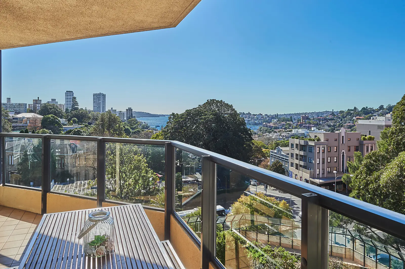 1004/180 Ocean Street, Edgecliff Sold by Bradfield Badgerfox - image 1