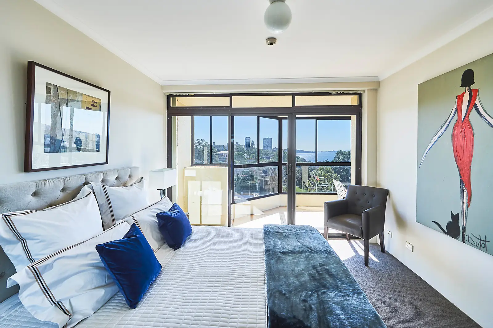 1004/180 Ocean Street, Edgecliff Sold by Bradfield Badgerfox - image 1
