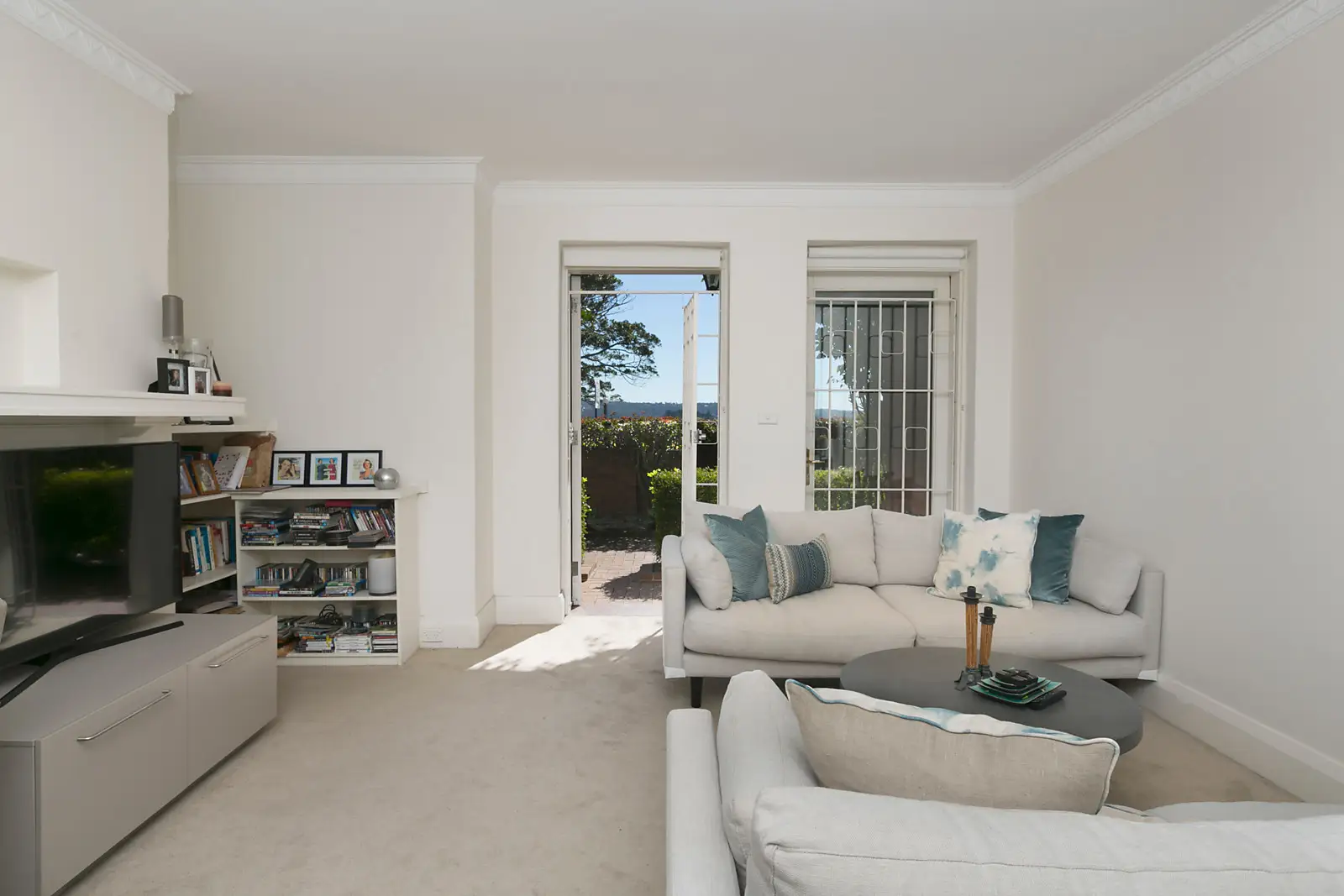 1/637 New South Head Road, Rose Bay Sold by Bradfield Badgerfox - image 1