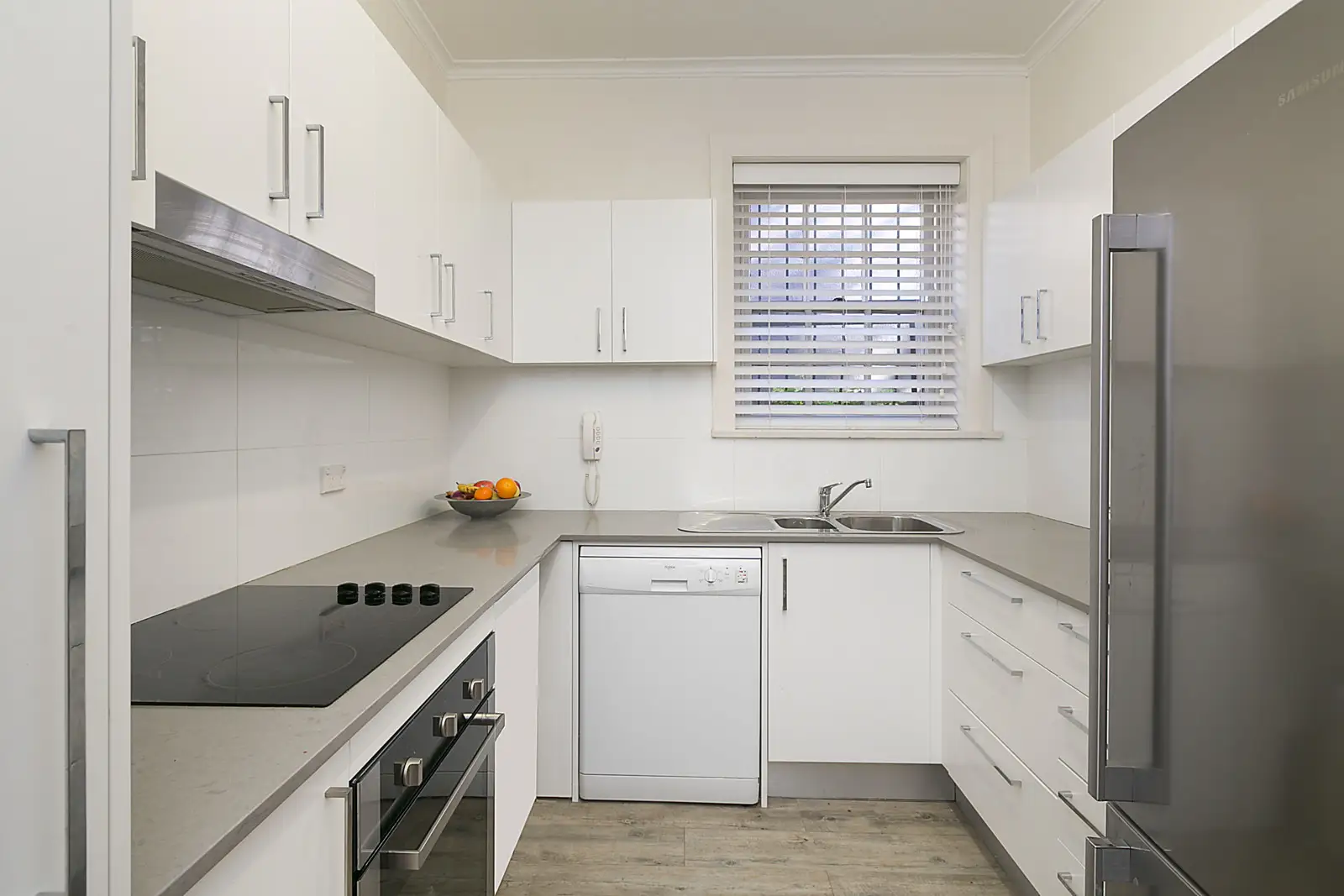 1/637 New South Head Road, Rose Bay Sold by Bradfield Badgerfox - image 1