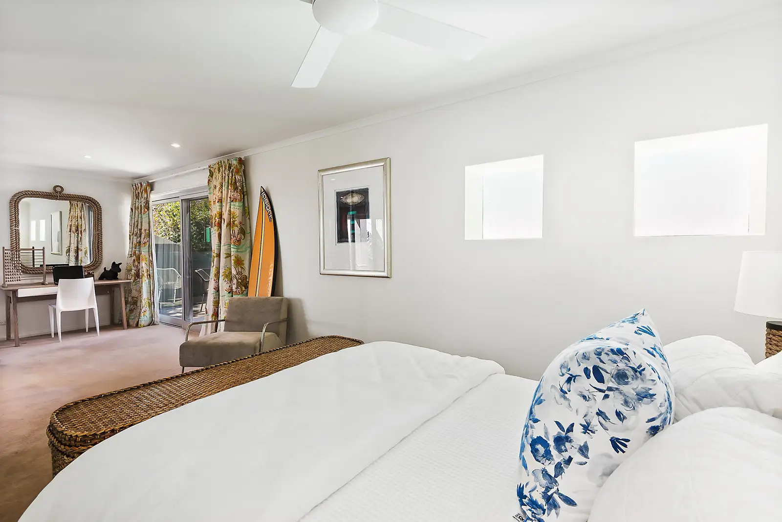 24 Karloo Parade, Newport Sold by Bradfield Badgerfox - image 1