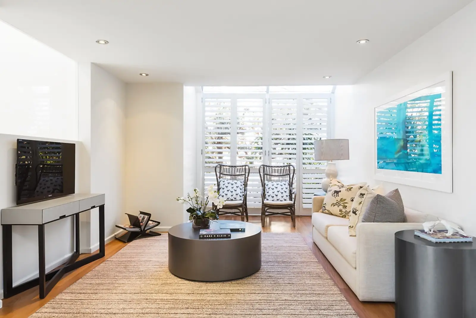 24 Karloo Parade, Newport Sold by Bradfield Badgerfox - image 1