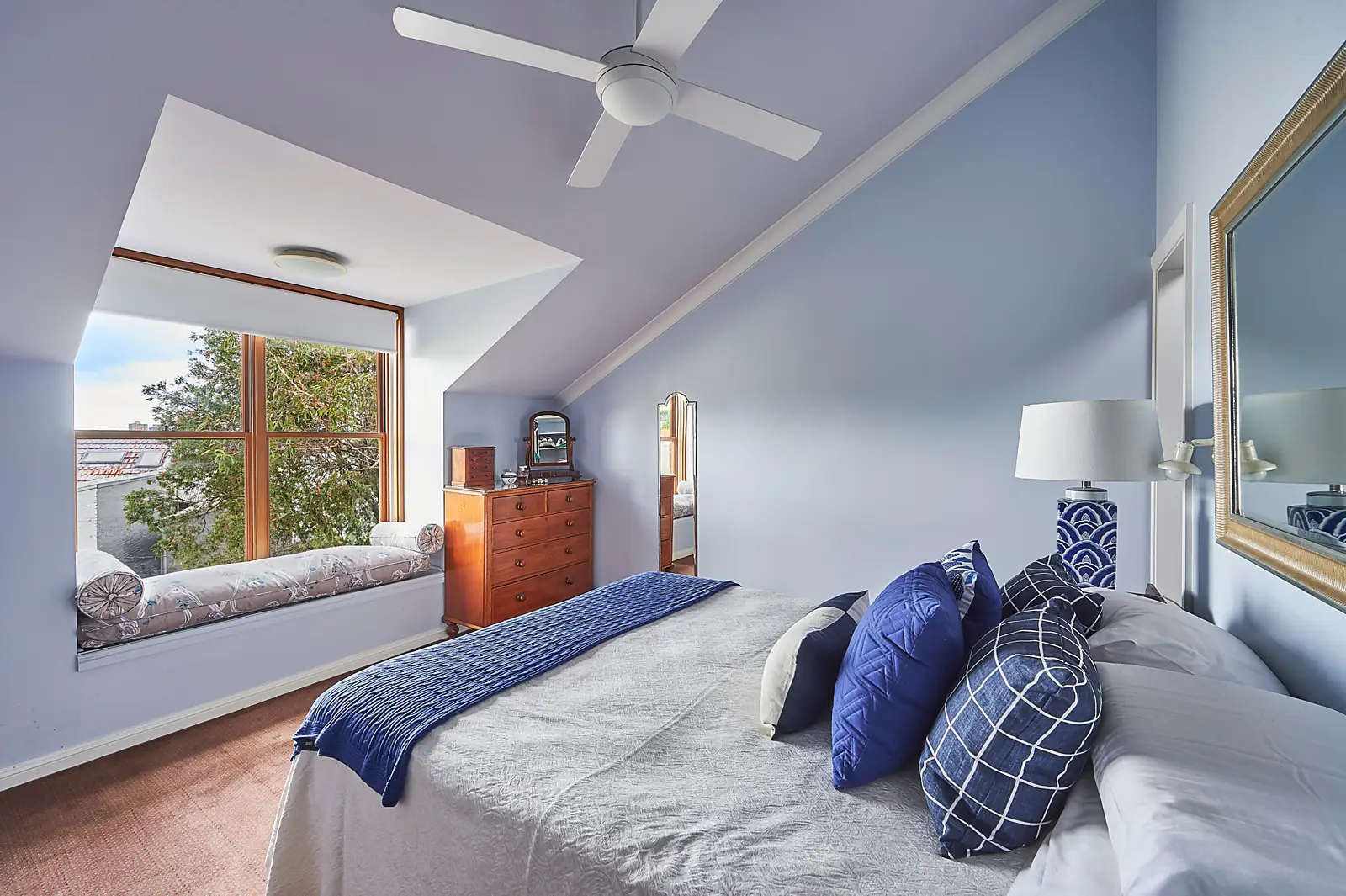 9 Glenview Street, Paddington Sold by Bradfield Badgerfox - image 1