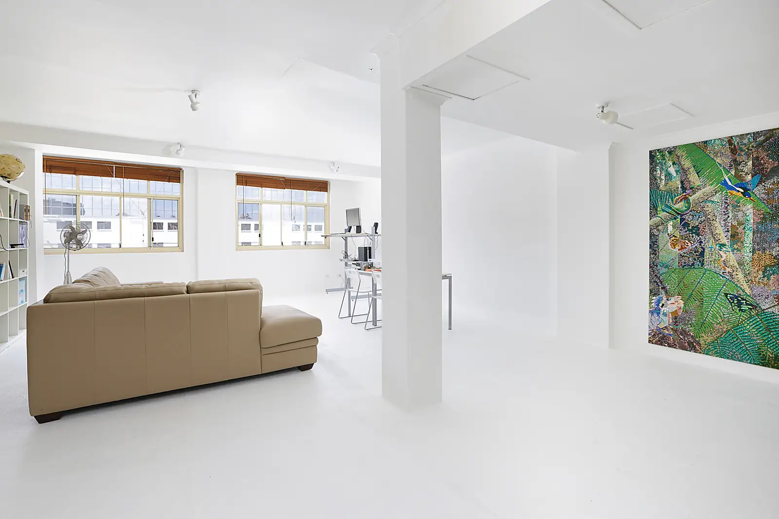 45/150-166 Forbes Street, Woolloomooloo Sold by Bradfield Badgerfox - image 1