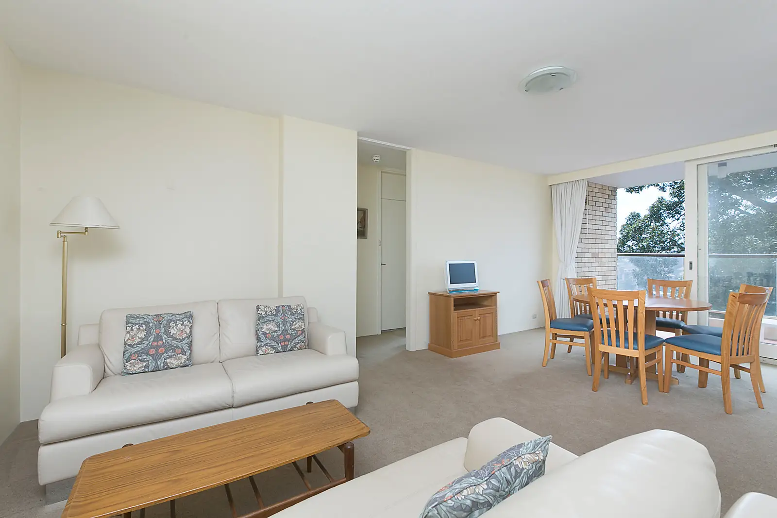 14/16-18 Eastbourne Road, Darling Point Sold by Bradfield Badgerfox - image 1