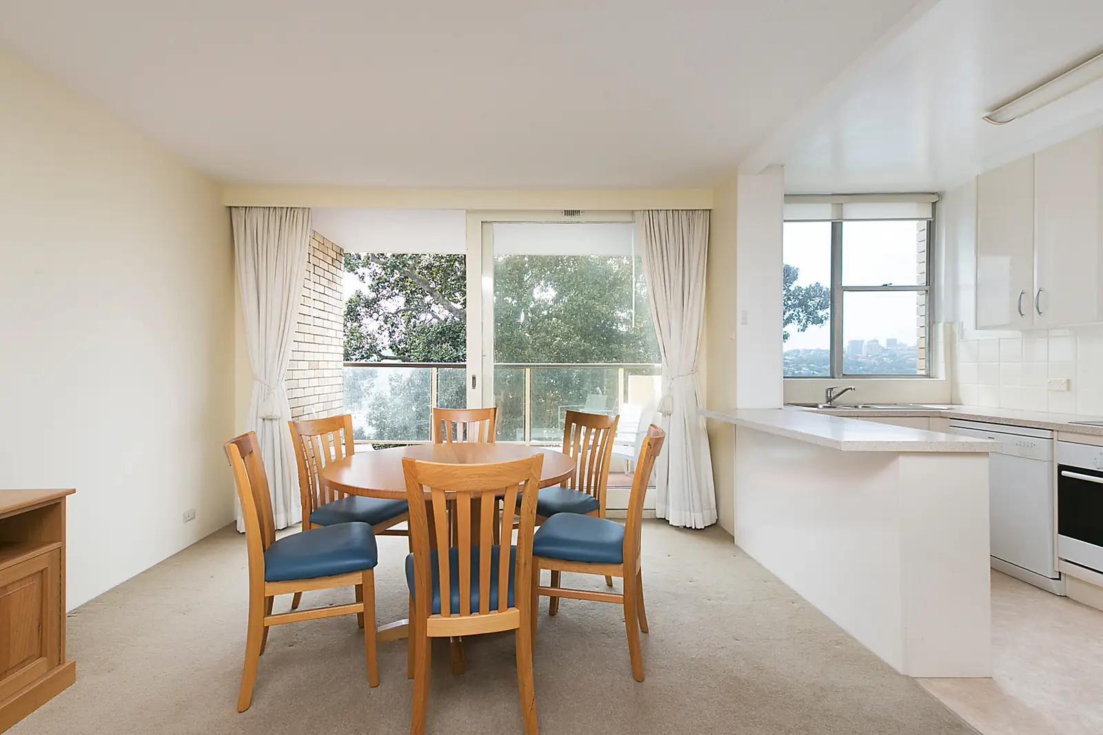 14/16-18 Eastbourne Road, Darling Point Sold by Bradfield Badgerfox - image 1