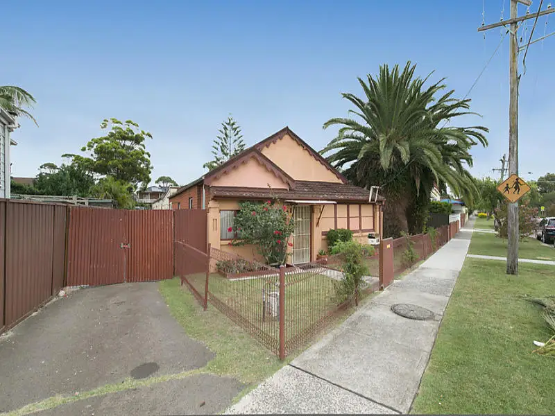 14-16 Ramsgate Street, Botany Sold by Bradfield Badgerfox - image 1