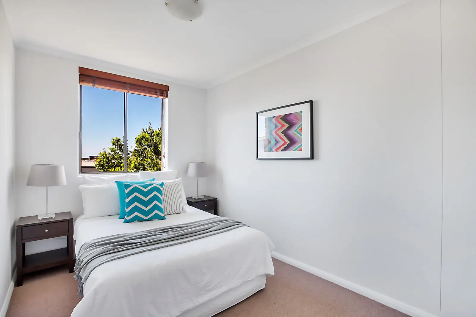 26/5-13 Hutchinson Street, Surry Hills Sold by Bradfield Badgerfox - image 1