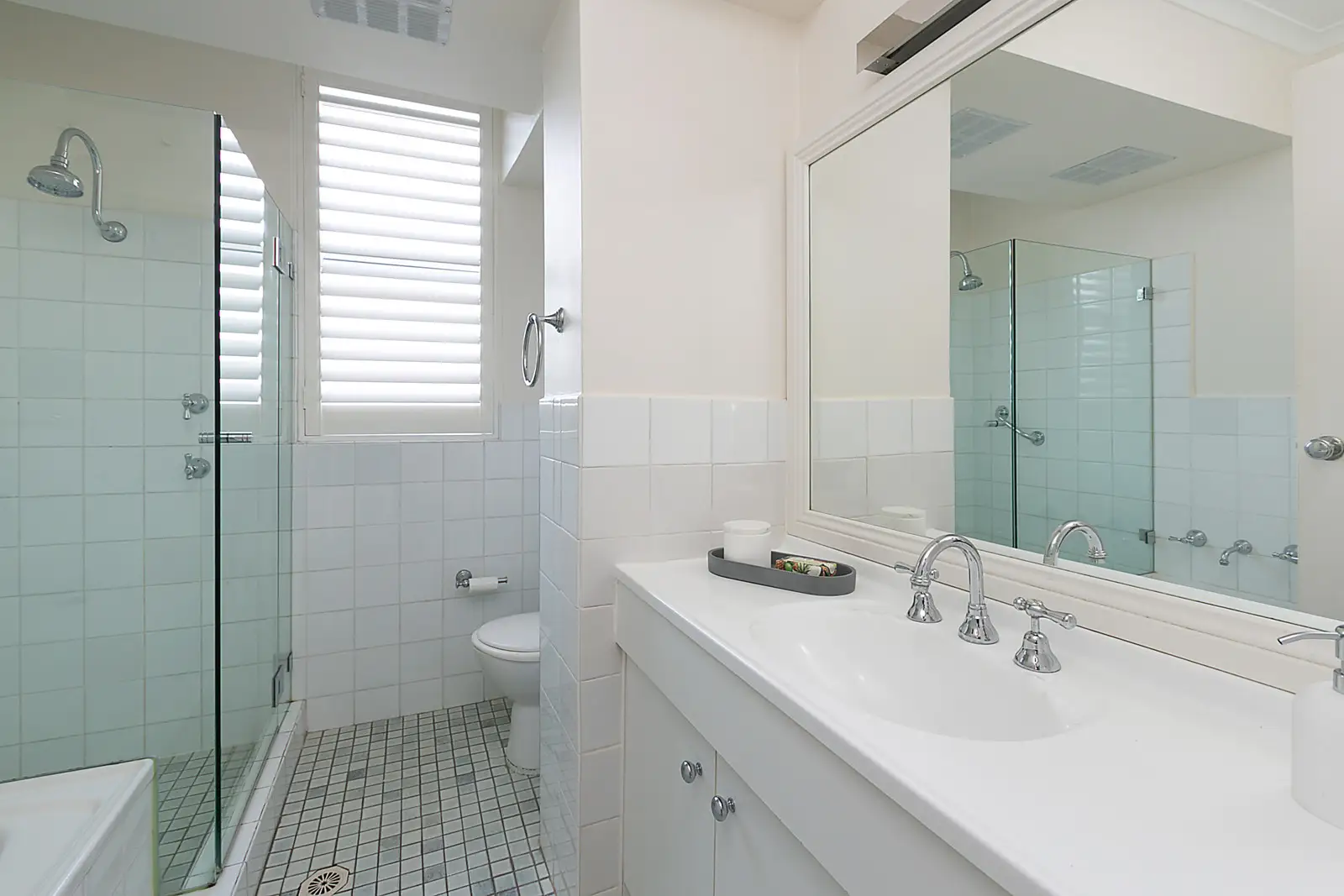 9/121-125 Cook Road, Centennial Park Sold by Bradfield Badgerfox - image 1